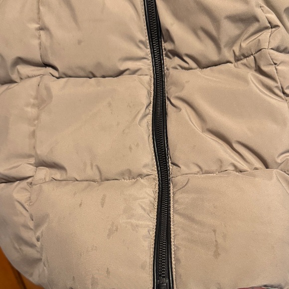 DKNY Women's Beige Puffer Coat - Picture 4 of 7